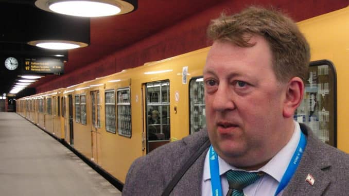 BVG versenkt Millionen für E-Busse statt in U-Bahn zu investieren