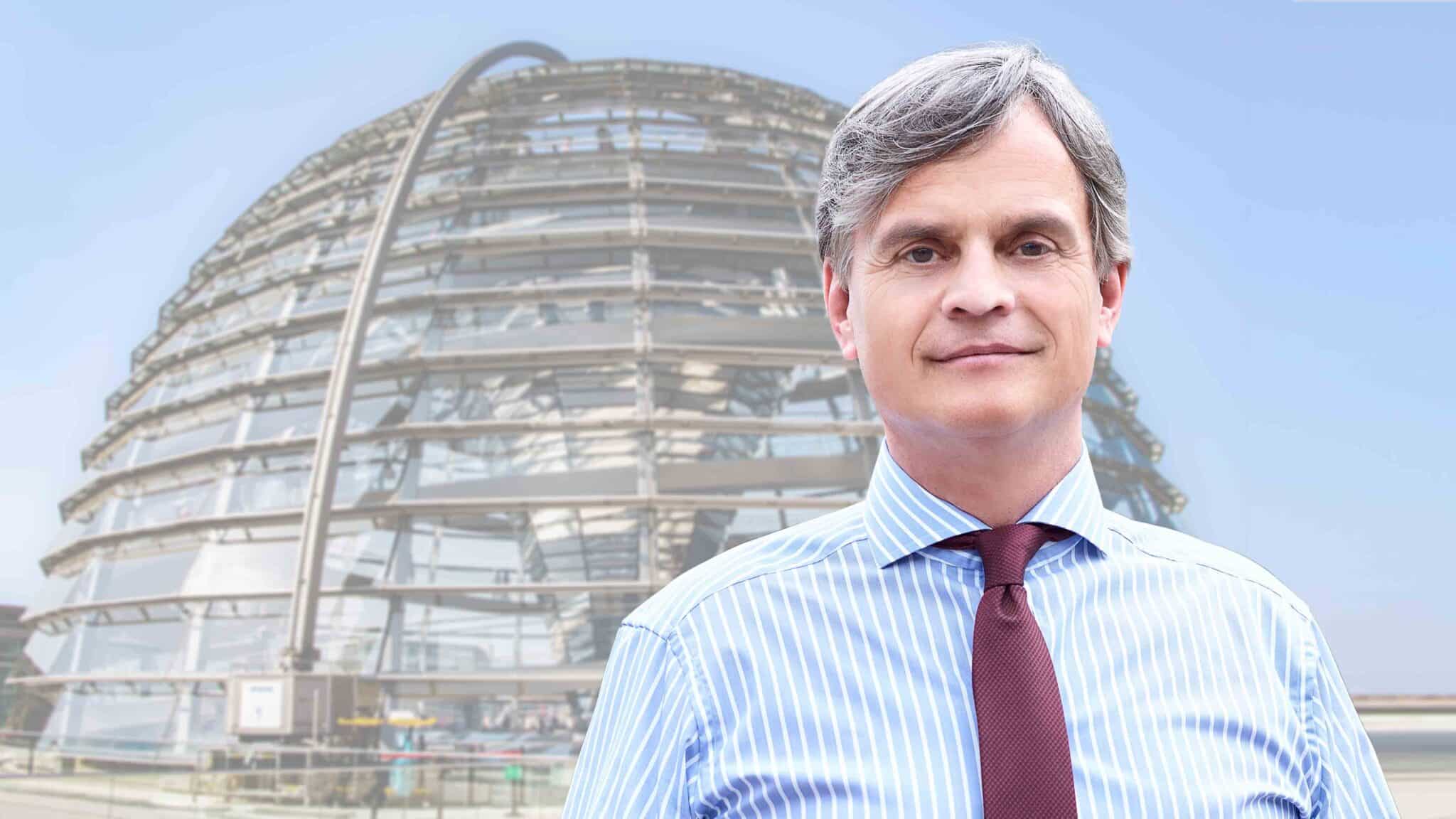 Baumann_Bernd_FotoAfD_Reichstagskuppel_2